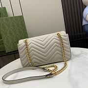 Gucci GG Marmont Small Shoulder Bag Light Grey 26x13x6cm - 5