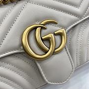 Gucci GG Marmont Mini Shoulder Bag Light Grey 22x13x6cm - 2