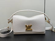 Louis Vuitton LV Soft Twist White 27 x 19 x 9 cm - 1