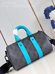 Louis Vuitton LV Keepall Bandoulière 25 Turquoise 25 x 15 x 11 cm - 2