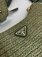 Prada Re-Edition 2005 Crochet Bag Olive Green 22x18x6cm - 2