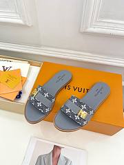 Louis Vuitton LV Grey Slides - 3