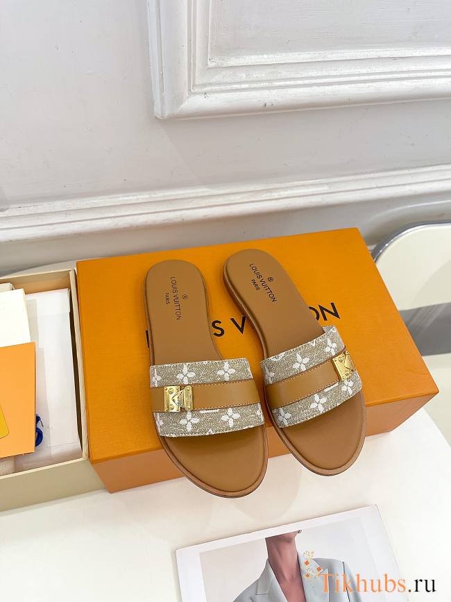 Louis Vuitton LV Brown Slides - 1