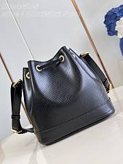 Louis Vuitton LV Noé BB Black 20 x 20 x 15 cm - 3