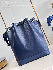 Louis Vuitton LV Noé MM Navy Blue 27 x 33 x 20 cm - 6