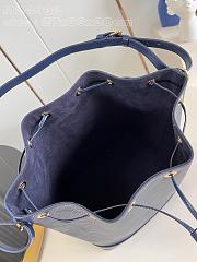 Louis Vuitton LV Noé MM Navy Blue 27 x 33 x 20 cm - 5