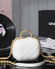 Chanel Vanity Case White Bag 16.5x13.5x10.5cm - 2