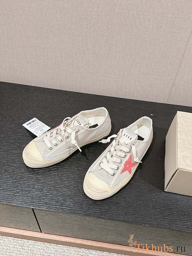 Golden Goose Light Gray Sneaker - 1