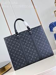 Louis Vuitton LV Sac Plat 24H Monogram 41 x 33 x 14 cm - 1