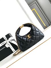 Chanel Black Small Hobo Bag 20x20.5x7.5cm - 1