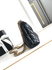 Chanel Black Small Hobo Bag 20x20.5x7.5cm - 3