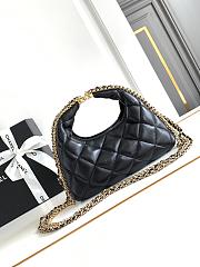 Chanel Black Small Hobo Bag 20x20.5x7.5cm - 2