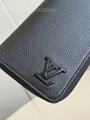 Louis Vuitton LV Zippy Wallet Black 10 x 20 x 2 cm - 3