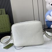 Gucci Small GG Crossbody Bag Tag White 23x18x7cm - 3