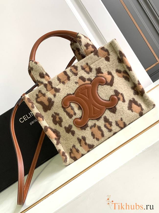 Celine Small Cabas Thais Leopard Calfskin 25.5 x 18.5 x 12 cm - 1