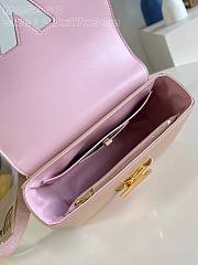 Louis Vuitton LV Twist MM Macchiato 23 x 17 x 9.5 cm - 3