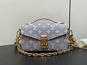 Louis Vuitton LV Pochette Métis East West Trianon Gray 21.5 x 13.5 x 6 cm - 1