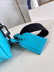 Louis Vuitton LV Keepall Bandoulière Turquoise 25 25 x 15 x 11 cm - 2