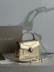 Bvlgari Serpenti Forever Top Handle Gold 19x11x6cm - 3