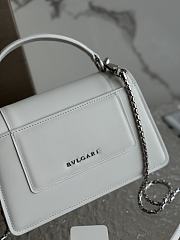 Bvlgari Serpenti Forever Top Handle White 19x11x6cm - 3