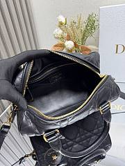 Dior Groove 25 Bag Black Macrocannage Calfskin 25 x 19 x 16 cm - 4