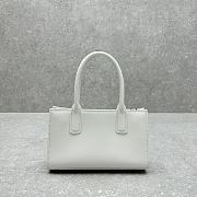 Versace Medusa Small Top Handle Bag White 22x6x14cm - 3