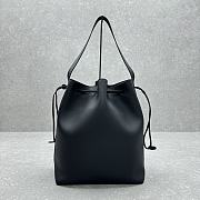 The Row Black Belvedere Leather Bucket Bag 30x37x18cm - 5