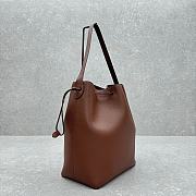 The Row Brown Belvedere Leather Bucket Bag 30x37x18cm - 4