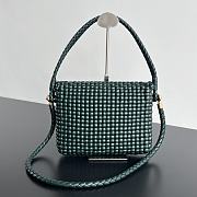 Bottega Veneta Swing Green Lambskin 25x19x6cm - 4