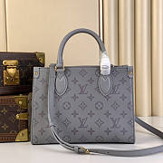 Louis Vuitton LV OnTheGo PM Tote Bag Trianon Gray 25 x 19 x 11.5 cm - 5