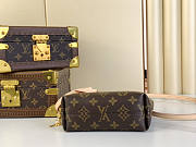 Louis Vuitton LV Lockit BB Monogram 15 x 19 x 7 cm - 5