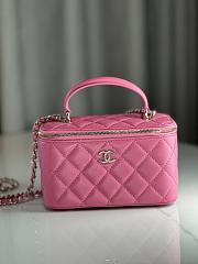 Chanel Handle Vanity Pink Lambskin 17cm - 1