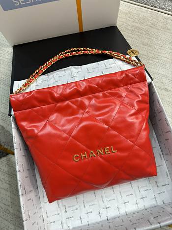 Chanel Small 22 Handbag Red Gold 35x37x7cm