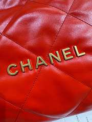 Chanel Small 22 Handbag Red Gold 35x37x7cm - 4