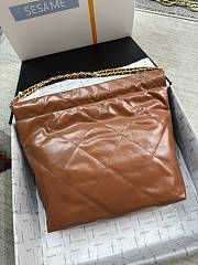 Chanel Small 22 Handbag Brown Gold 35x37x7cm - 5