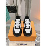 Louis Vuitton LV Discovery Sneakers Black&White - 2