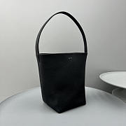 The Row Park Medium North-south Tote Bag Black 30x28x15.5cm - 3