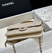 Chanel 23P Woc Flap Bag Caramel Lambskin 17cm - 4