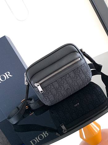 Dior Mini Rider 2.0 Zipped Messenger Bag Black 18.5 x 13.5 x 7 cm