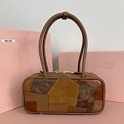 Miu Miu Embossed-Logo Leather Tote Bag Brown 27x12x9cm - 5