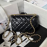 Chanel 23A Flap Bag Black Lambskin 18cm - 4