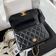 Chanel 23A Flap Bag Black Lambskin 18cm - 3