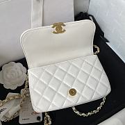 Chanel 23A Flap Bag White Lambskin 18cm - 3