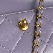 Chanel Clutch Lambskin Gold Plated Metal Purple 25x19x3cm - 2