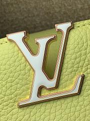 Louis Vuitton LV Capucines MM Bag Green 31x20x11cm - 3