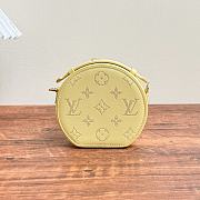 Louis Vuitton LV Mini Boite Chapeau Yellow 13 x 12 x 6.5 cm - 4