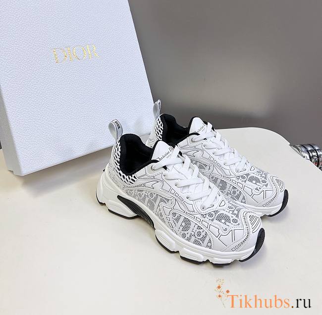 Dior Vibe Sneaker White Mesh Oblique Motif - 1