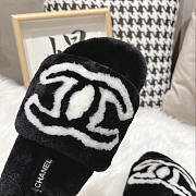 Chanel CC Fur Slides Black - 4