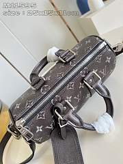 Louis Vuitton LV Keepall Bandoulière 25 Black 25 x 15 x 11 cm - 6