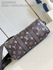 Louis Vuitton LV Keepall Bandoulière 25 Black 25 x 15 x 11 cm - 5